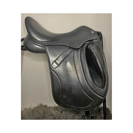 Bates Innova Cair Koulusatula – Käytetty, Hyväkuntoinen, Istuin 1 (17–17,5")