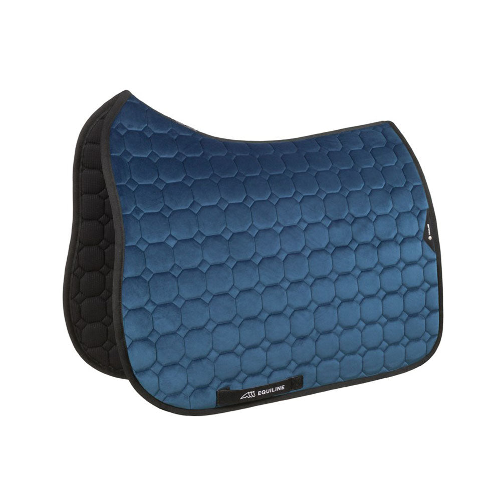 Equiline Trapunta Octagon – Ylellinen ja Hengittävä Samettipintainen Satulahuopa