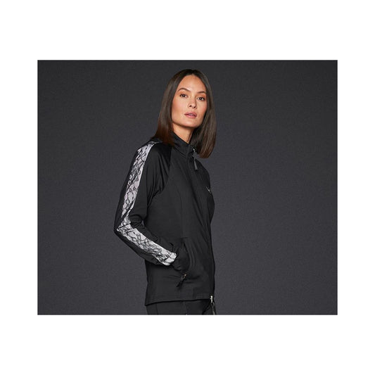 Mountain Horse Opal Tech Fleece takki käytössä ratsastuksessa viileällä säällä