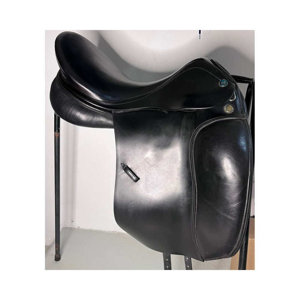 Prestige Top Dressage SP koulusatula käytetty