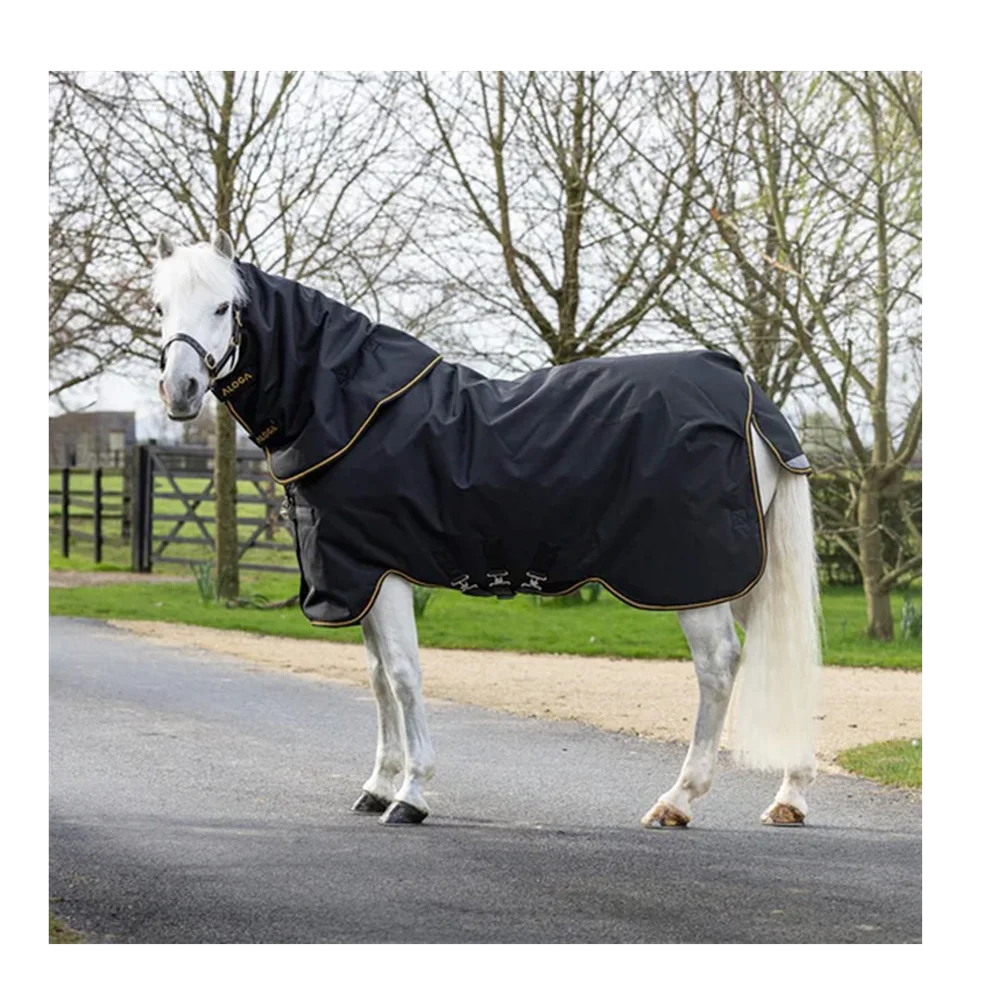 aloga-pony-pro-turnout-with-hood-200g-poniloimi