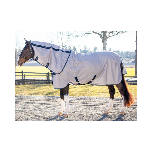 Kevyt hyönteisloimi kesäkäyttöön hevonen