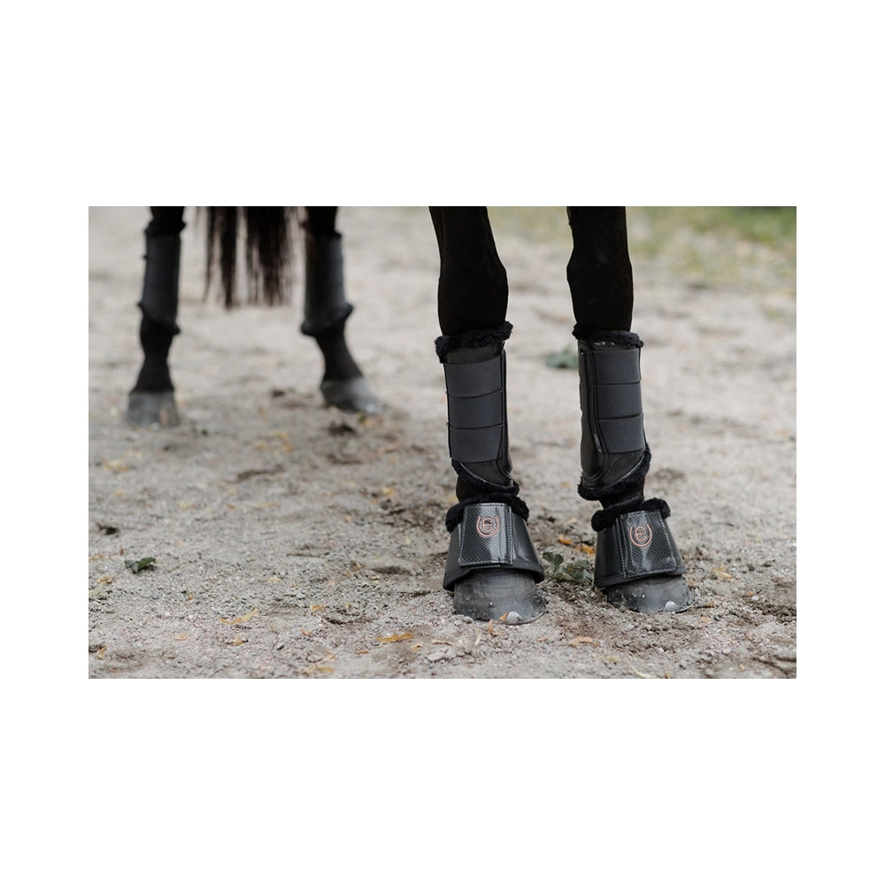 Equestrian Stockholm suojat