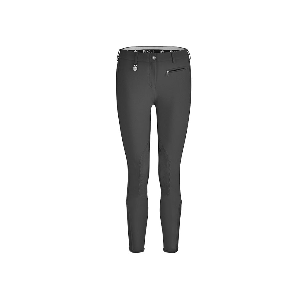 Kokopaikkaiset Pikeur Lucinda -ratsastushousut satulassa, hyvä pito ja mukava istuvuus